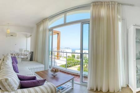 Joya Cyprus Mermaid Penthouse Apartment Agios Amvrosios  Ngoại thất bức ảnh